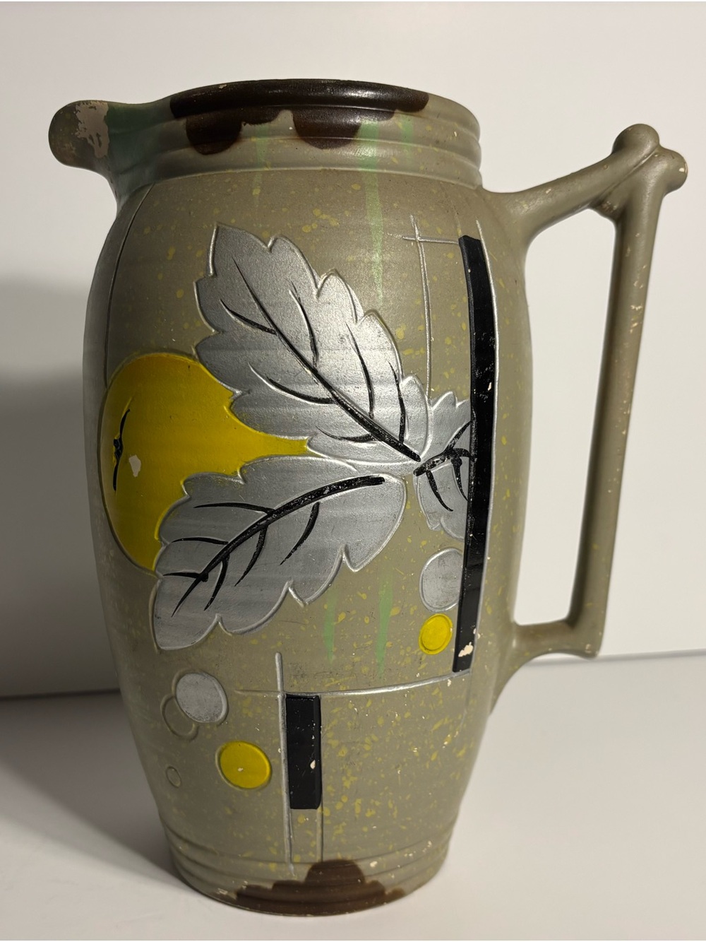 VTG 1930s Gibson & Sons Windsor Artware Art Deco Pitcher Vase Olive Green Citrus